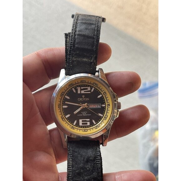 Croton Men's Black & Yellow Water‎ Resistant Watch Vintage